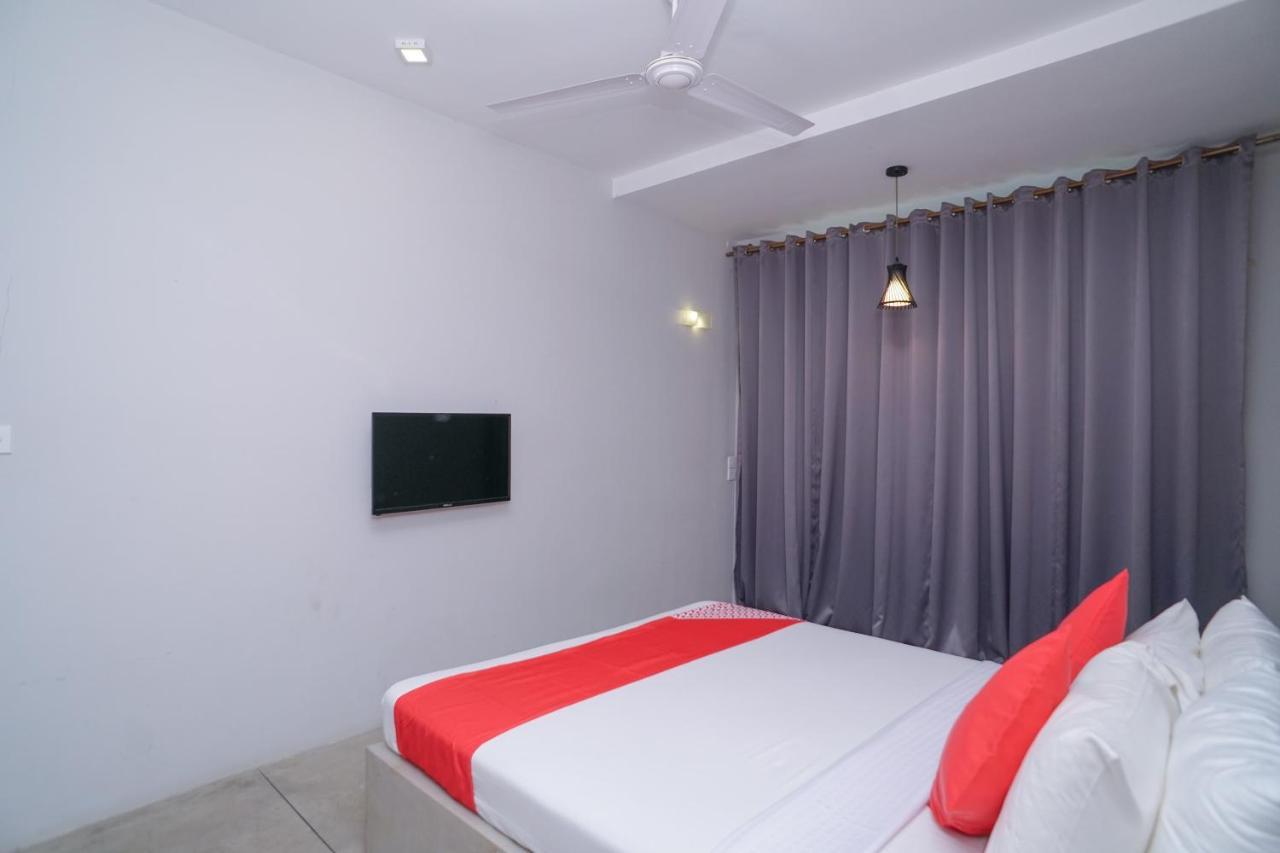Chariot Lodge Hikkaduwa Esterno foto
