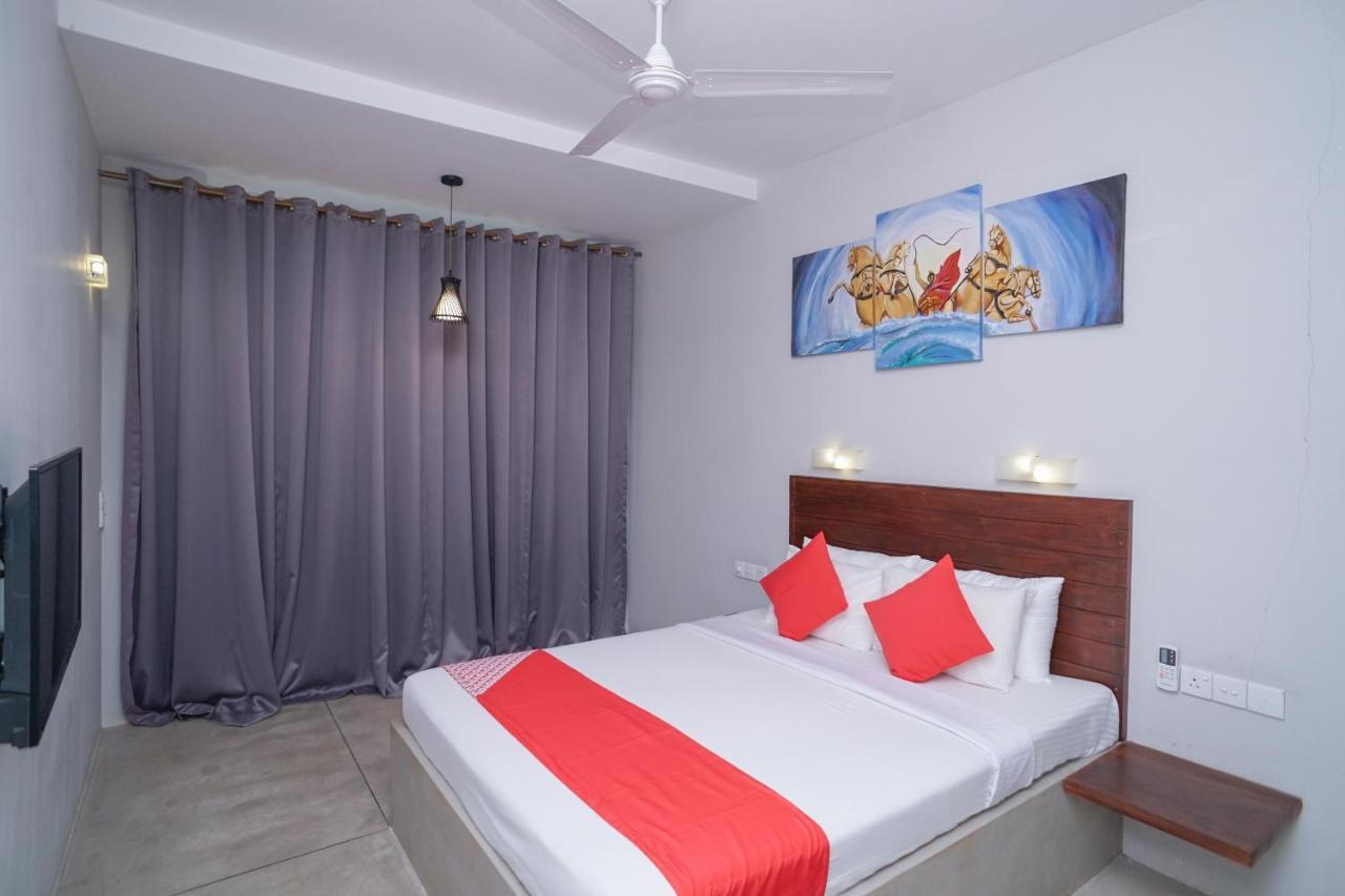 Chariot Lodge Hikkaduwa Esterno foto