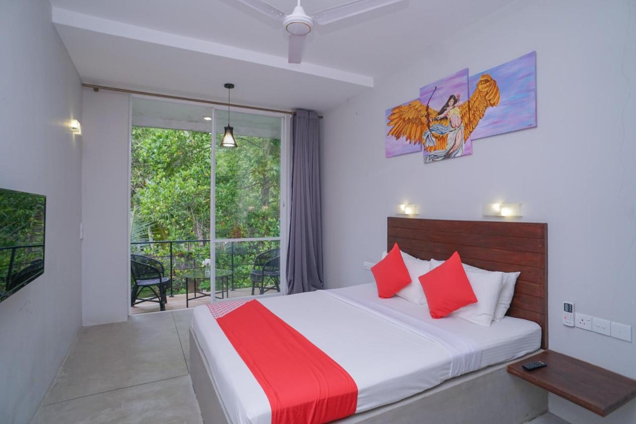 Chariot Lodge Hikkaduwa Esterno foto